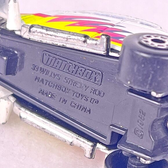 Vintage 1982 Matchbox White 33 WILLYS STREET ROD Pro Street Rare Pink Flame Old - Picture 10 of 11